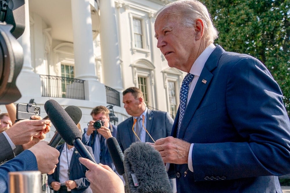 El presidente de Estados Unidos, Joe Biden, habla con los periodistas durante su regreso a la Casa Blanca, el 2 de septiembre de 2024.