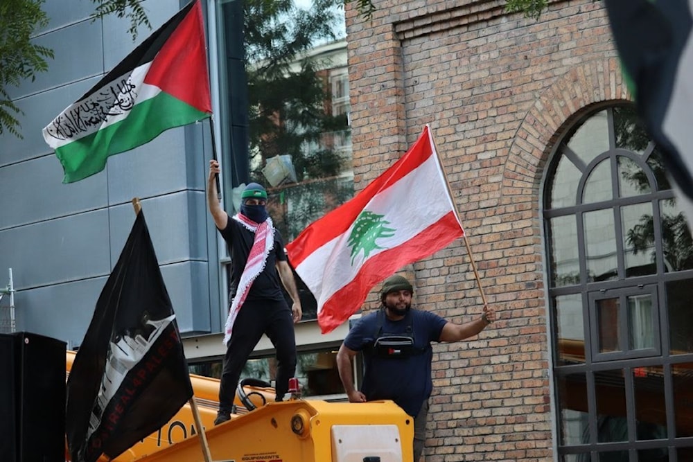 En Toronto, Canadá, los manifestantes ondearon banderas de Palestina y Líbano. (Foto: Agencias)