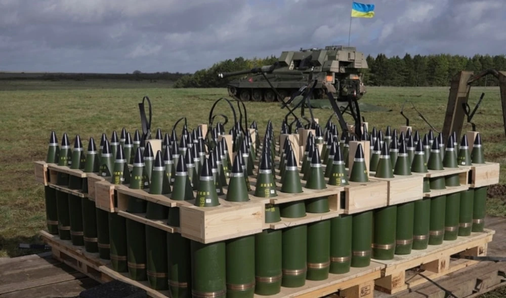 Reino Unido agota arsenales de armas tras abastecer a Ucrania Reino Unido agota arsenales de armas tras abastecer a Ucrania