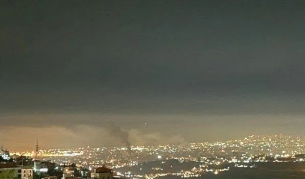 Las fuerzas de ocupación israelíes atacaron barrios residenciales en Haret Hreik.