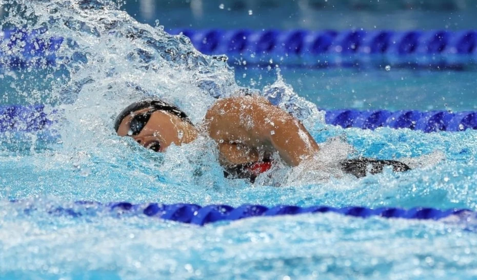 Maggie Mac Neil, pone fin a su accionar en la natación mundial.