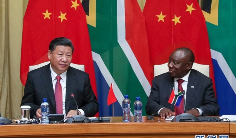 China se compromete a ampliar la cooperación con Sudáfrica