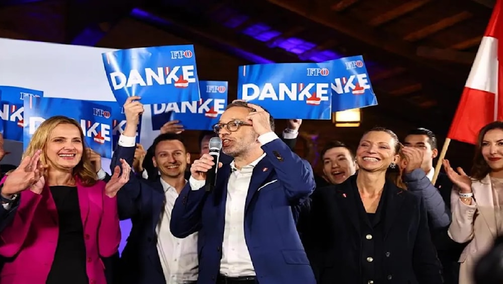 Extrema derecha gana elecciones parlamentarias en Austria