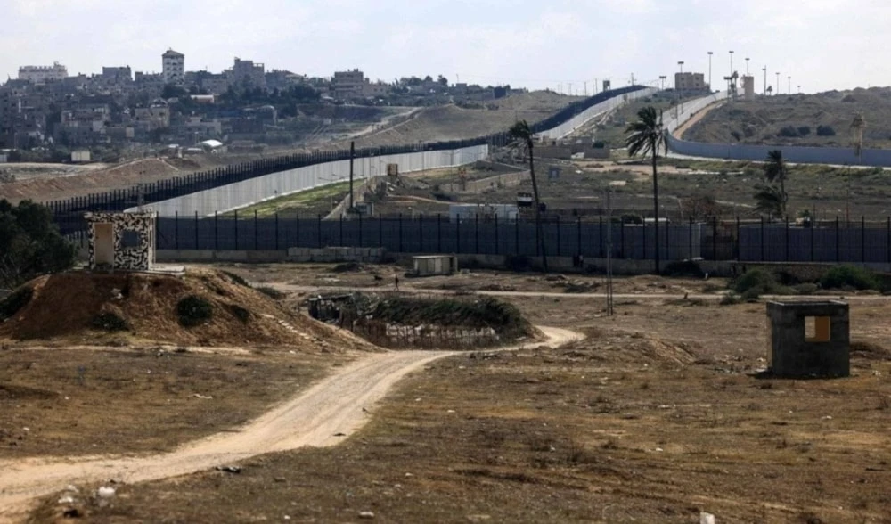 El Corredor de Filadelfia es una estrecha franja de unos 100 metros de ancho que recorre los 14 kilómetros limítrofes entre Gaza y Egipto.