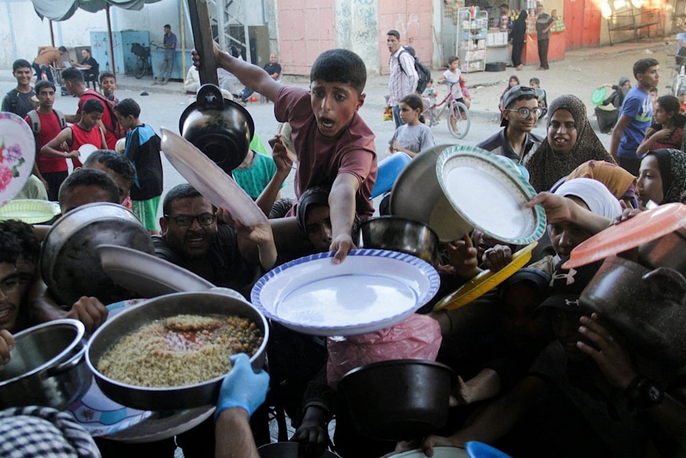 La entrega de los alimentos se redujo en 35 por ciento durante el mes de agosto, en comparación con las 700 mil servidas en julio, afirmó el portavoz de la ONU. 