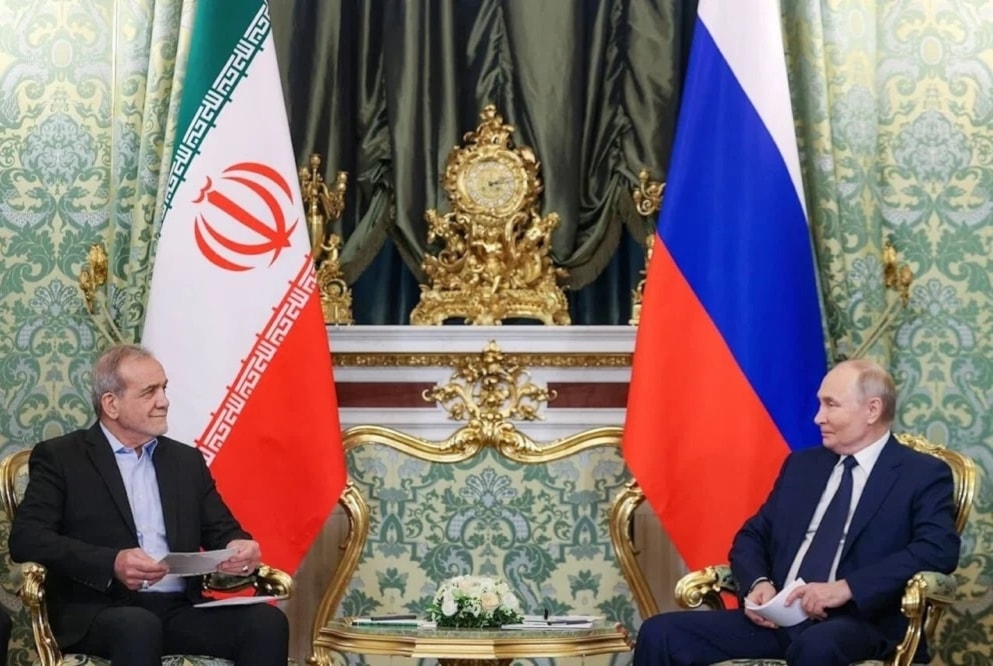 Irán y Rusia firman acuerdo estratégico contra un mundo unipolar