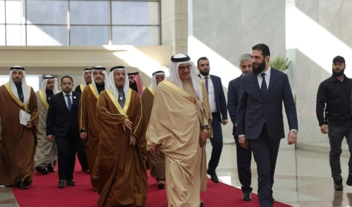 EE. UU. exime de sanciones a países árabes por apoyo al nuevo gobierno en Siria EE. UU. exime de sanciones a países árabes por apoyo al nuevo gobierno en Siria