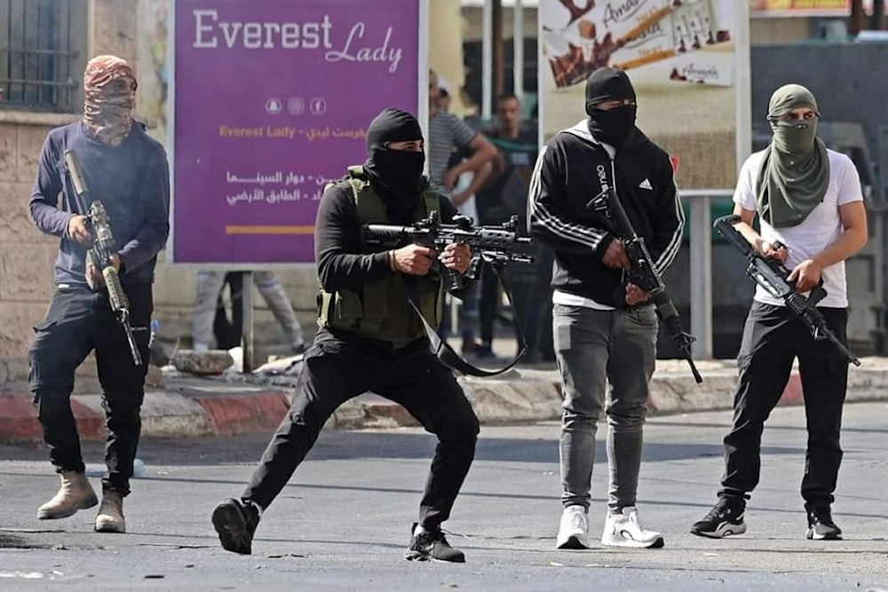 Resistencia palestina confronta a militares israelíes en Cisjordania.