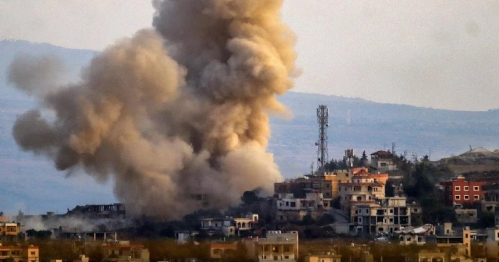 Bombardeo israelí a la aldea libanesa de Khiam.