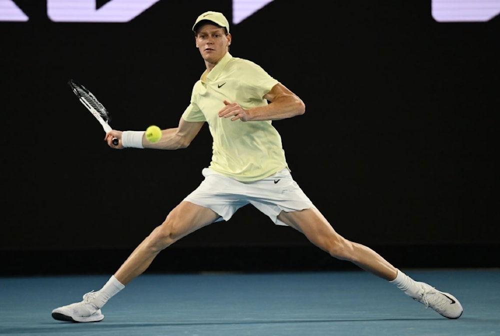 Italiano Sinner y alemán Zverev disputarán final en Australia.