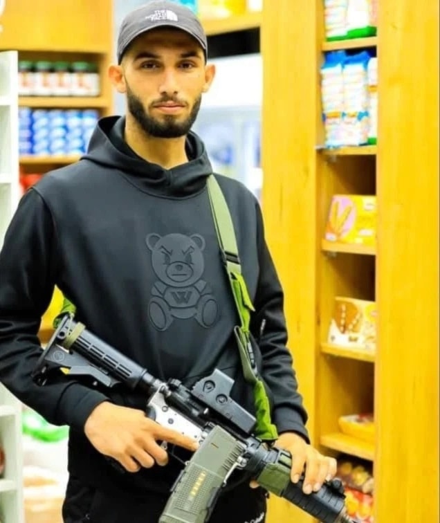 El comandante en las Brigadas Al-Qassam en Cisjordania ocupada, Ihab Abu Atiwa. 