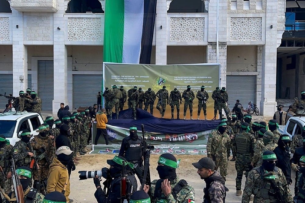 Miembros de la Resistencia de Palestina en Gaza durante la preparación de la liberación de los prisioneros israelíes.