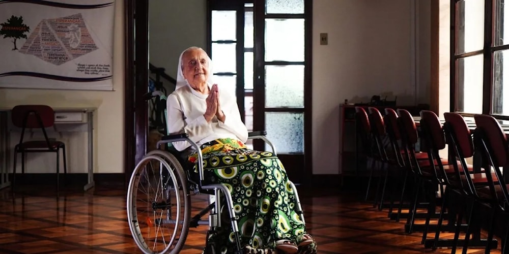 Título de la persona más longeva del planeta pasa a Brasil
