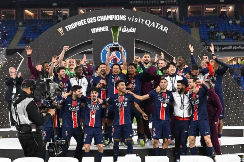 Dembélé, héroe en conquista del PSG de Supercopa de Francia.