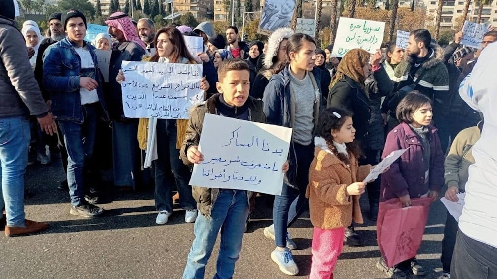 Protestas en Damasco por paradero de militares sirios desaparecidos