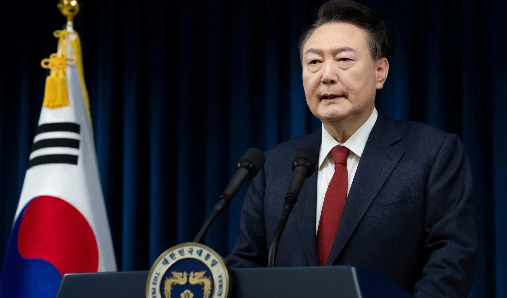 Corea del Sur amplía período de detención del depuesto presidente Yoon Suk-yeol