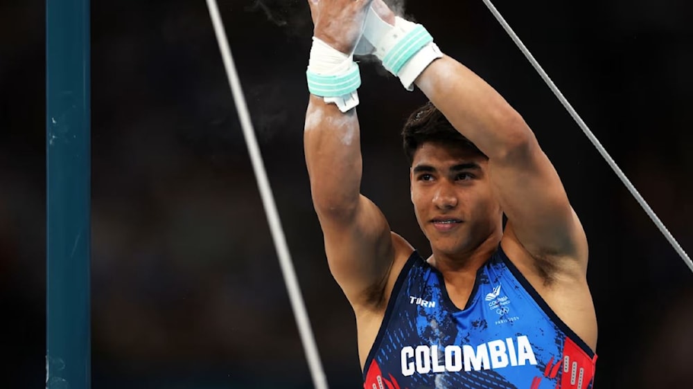 Ángel Barajas, joven gimnasta historia de Colombia.