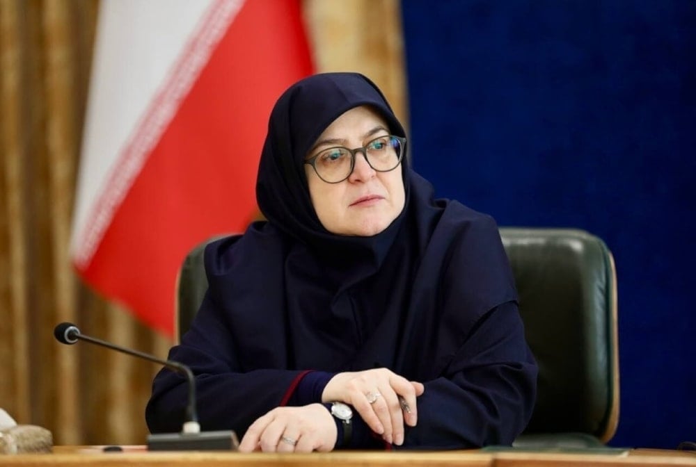 Teherán impulsa vías diplomáticas, pese al aumento de presiones occidentales, afirmó la portavoz del gobierno Fatima Mohajerani.
