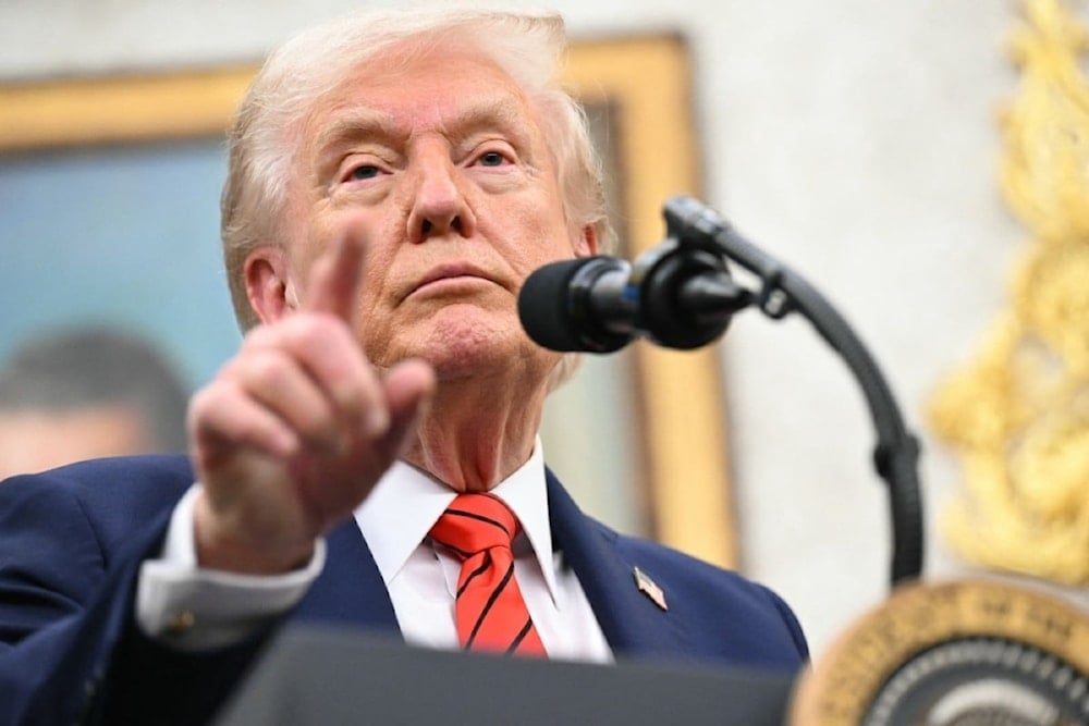 Trump culpa a demócratas por despido de empleados federales 