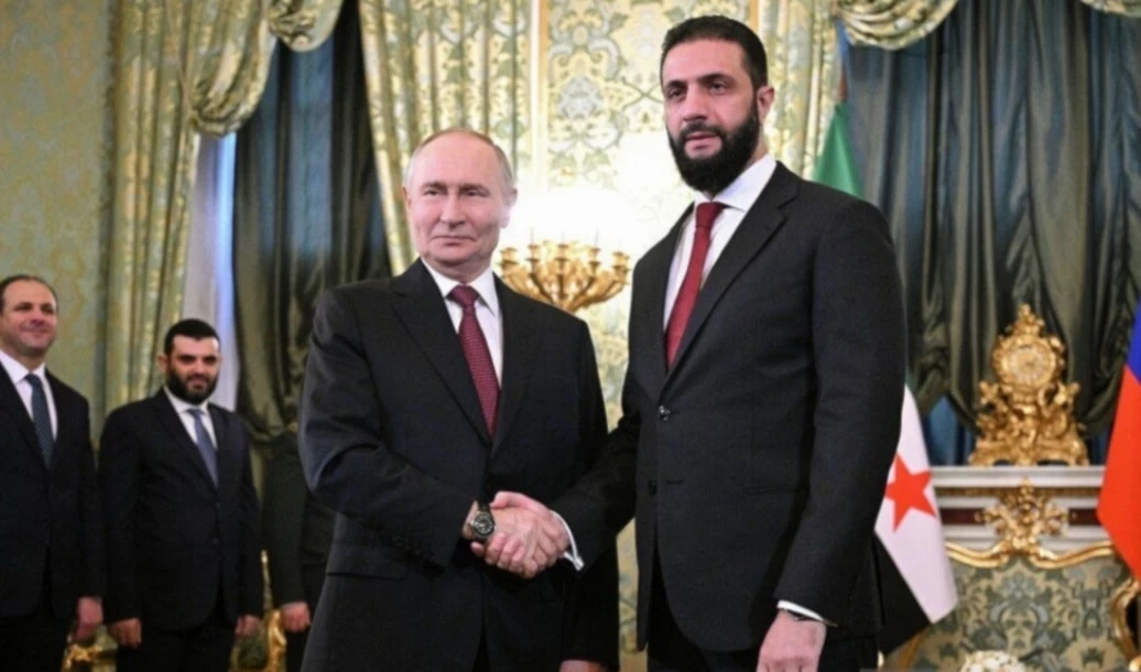 Putin y al-Sharaa reafirmaron en Moscú la alianza estratégica entre Rusia y Siria. Putin y al-Sharaa reafirmaron en Moscú la alianza estratégica entre Rusia y Siria.