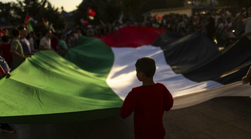 La organización envió un abrazo al pueblo de Gaza, Cisjordania y Jerusalén ocupada, así como a las familias de los mártires, prisioneros y heridos.