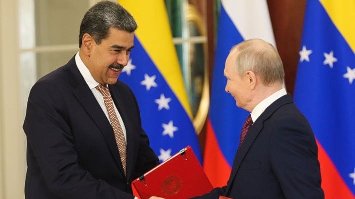 Rusia y Venezuela  Ambos países mantienen alianzas energéticas, tecnológicas y militares para enfrentar las políticas de sanciones de Estados Unidos.