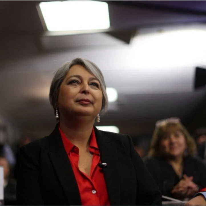 Janet Jara, candidata de la coalición gobernante de izquierda en Chile Janet Jara, candidata de la coalición gobernante de izquierda en Chile