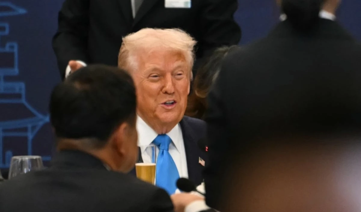 Trump asegura haber amenazado a India y Pakistán con aranceles para desescalar el conflicto entre las potencias.