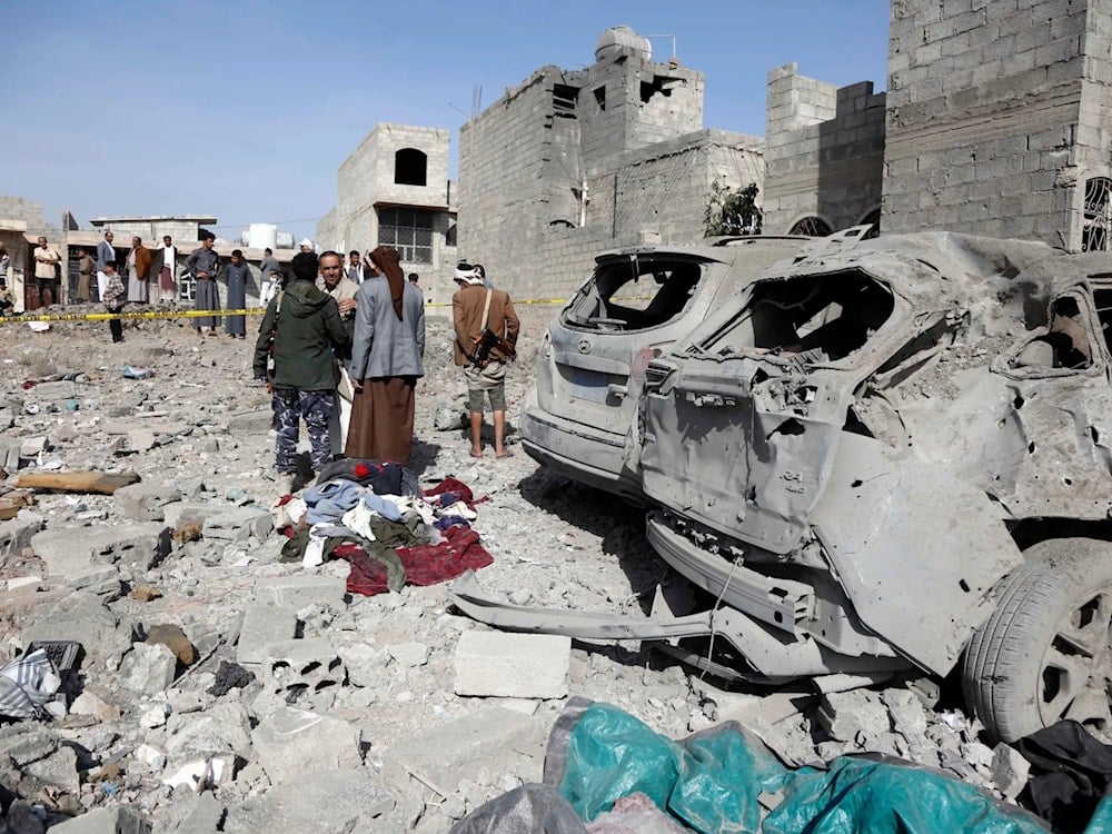 Secuelas del ataque aéreo de EE. UU. del 28 de abril de 2022 contra un complejo penitenciario en la provincia yemenita de Saada.