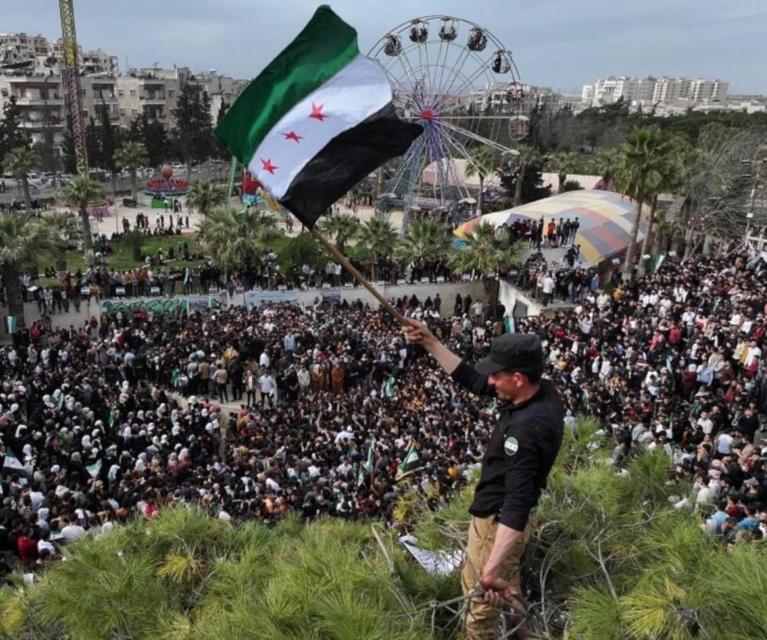 ONU denuncia matanzas y abusos del nuevo gobierno sirio