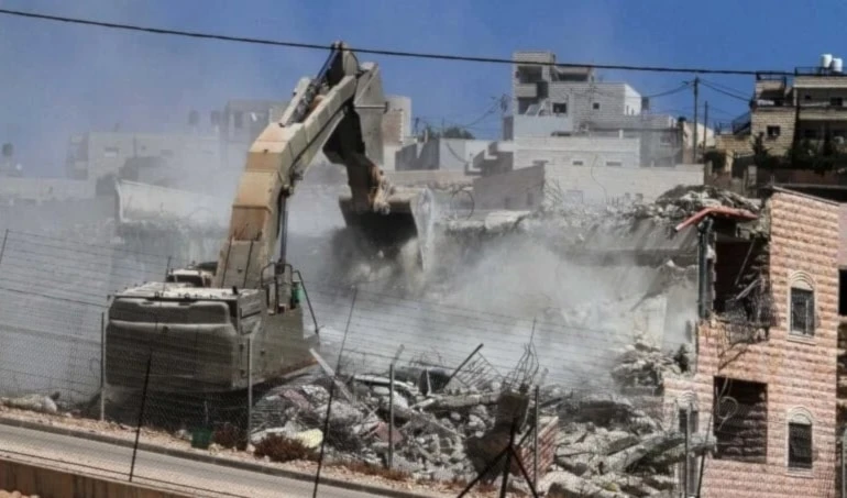 “Israel” confisca más de 580 hectáreas de tierras en Jerusalén ocupada