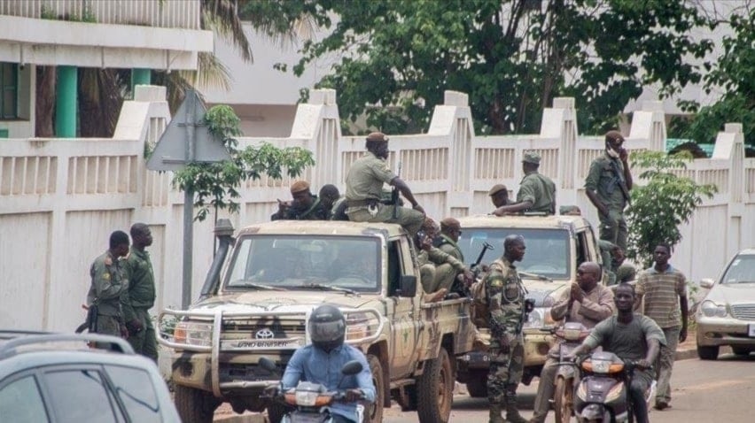 Liberan a dos emiratíes secuestrados en Malí tras pago millonario