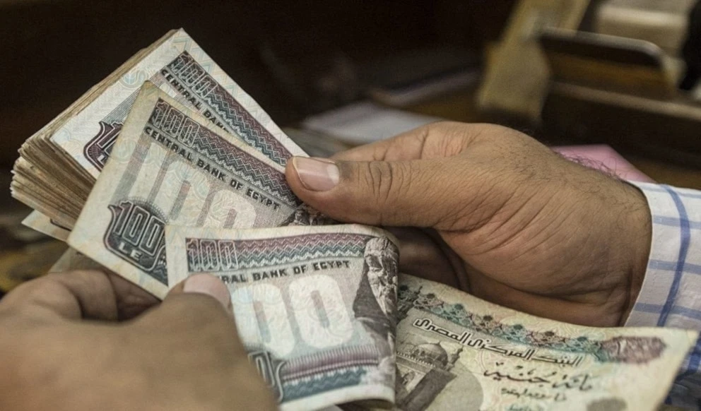 El sector privado no petrolero de Egipto cayó a su nivel más bajo en tres meses.