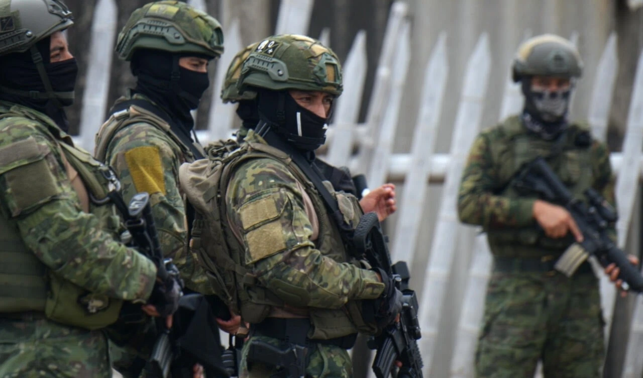 Gobierno de Ecuador declara estado de excepción para 10 provincias