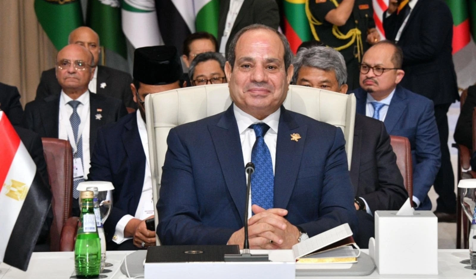 Egipto reafirma que la paz regional depende de un Estado palestino y media en Sharm el-Sheikh en negociaciones sobre el plan de Trump para Gaza.