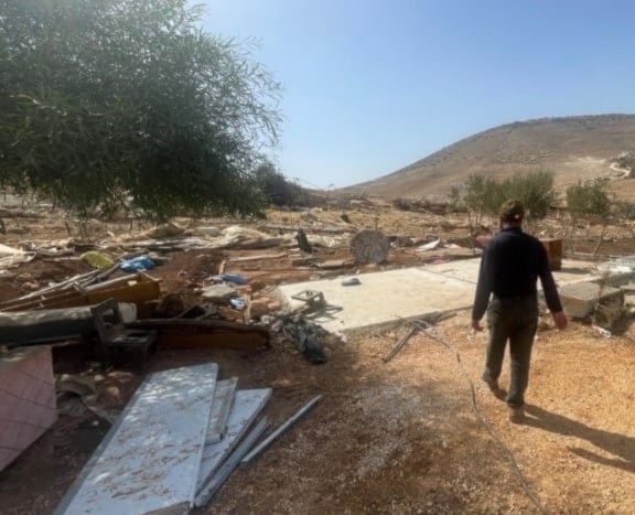 Redadas israelíes dejan heridos y detenidos en Cisjordania