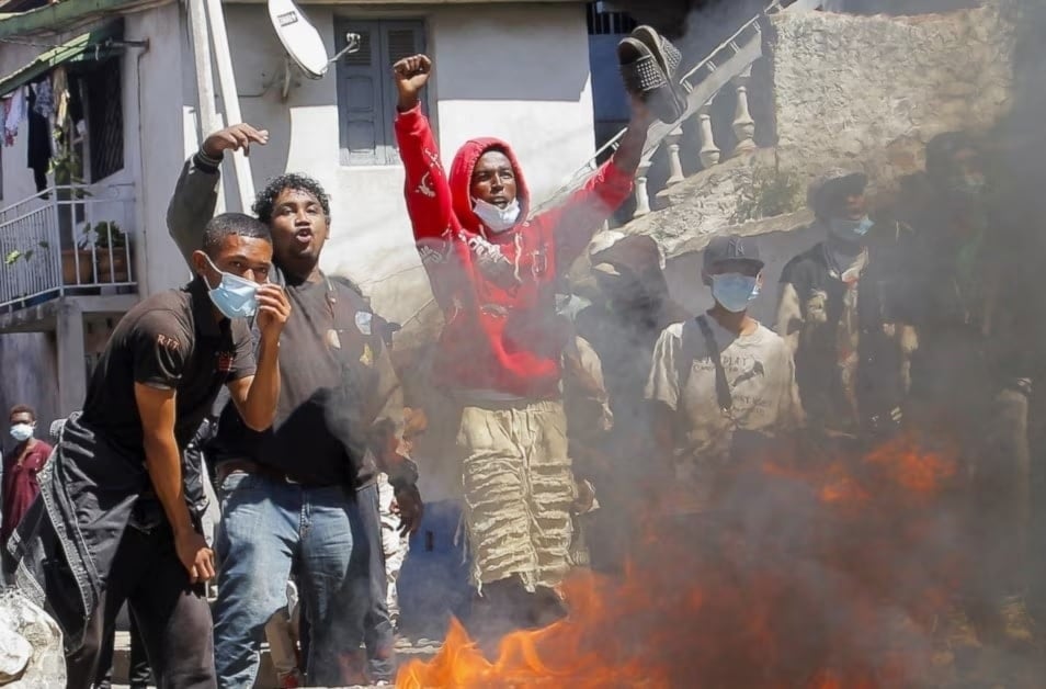 Presidente de Madagascar anuncia diálogo nacional tras protestas 