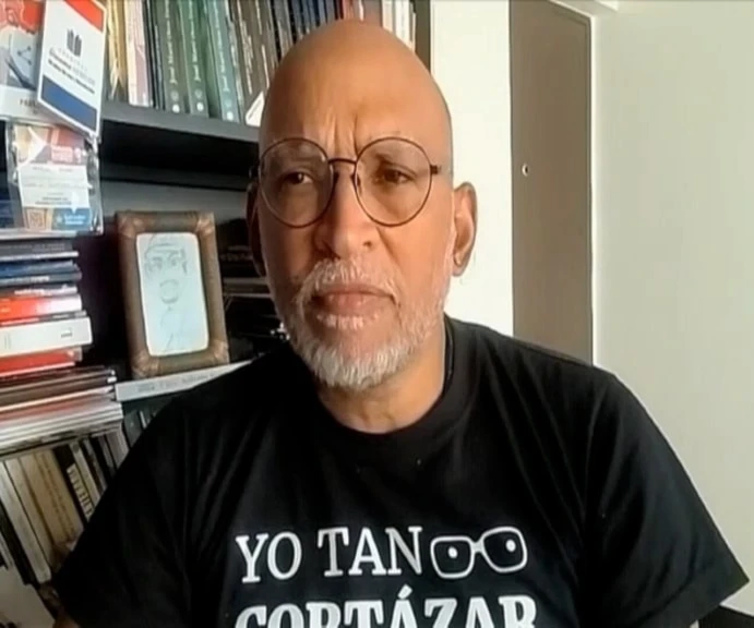 “Venezuela no es Irak ni Libia: estamos listos para defendernos”, afirma Juan Romero a Al Mayadeen