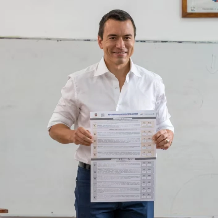 Ecuador: Inicia campaña electoral para consulta popular