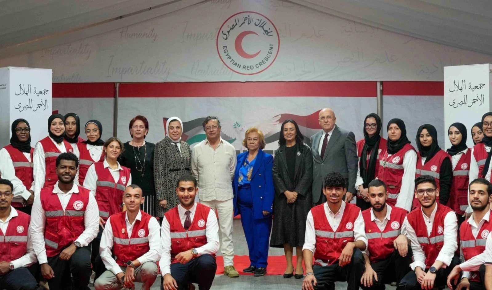 Petro comprometido con enviar ayuda de Colombia a Gaza