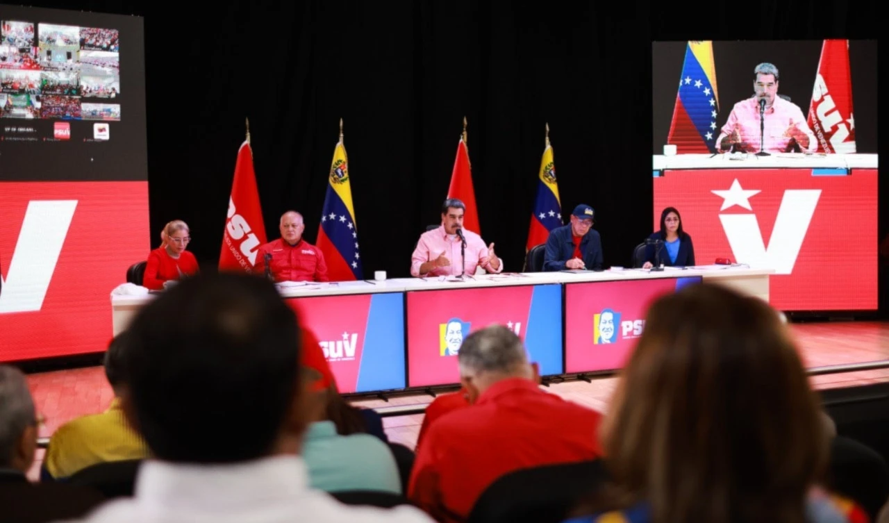 Presidente de Venezuela lidera encuentro con la Dirección Nacional del PSUV y la JPSUV (Foto: Prensa Presidencial)
