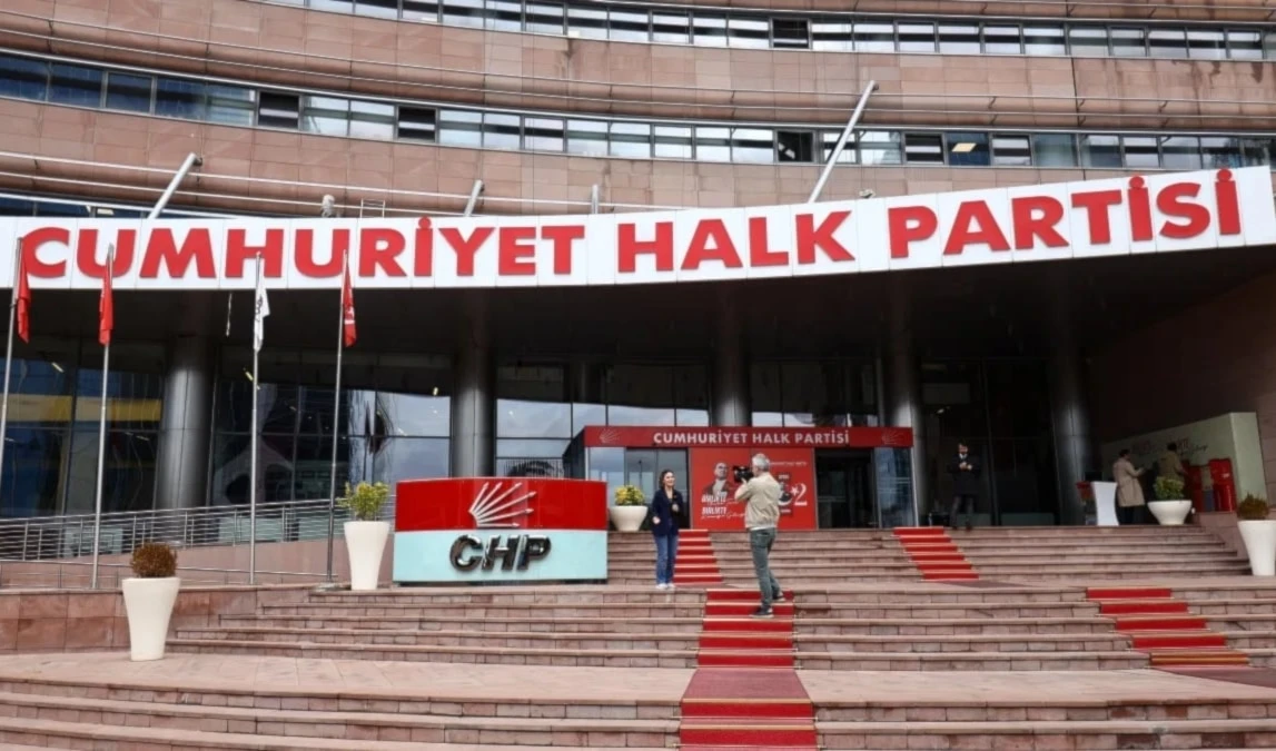 Fiscales turcos solicitan disolución del principal partido opositor