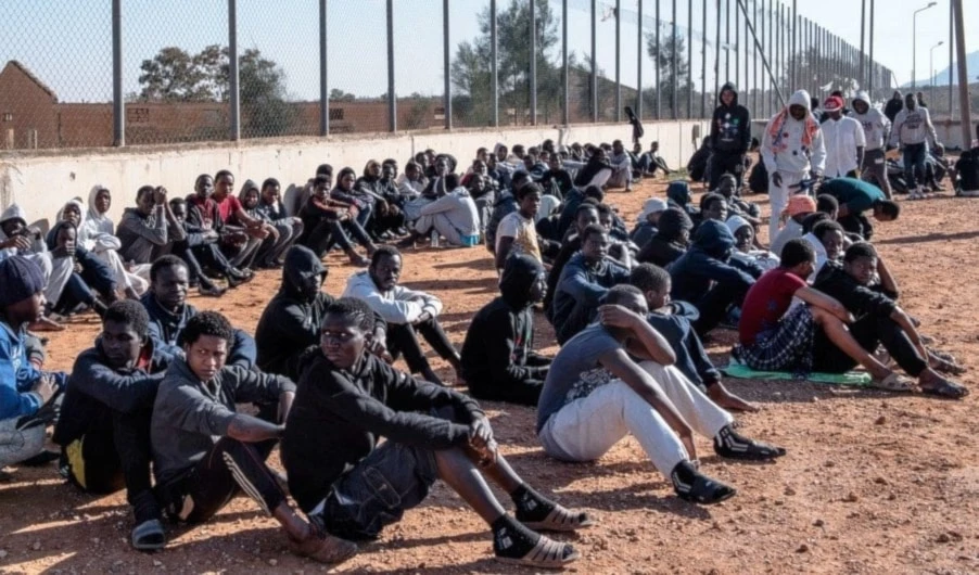 ONU y varios países exigen a Libia cerrar centros de detención