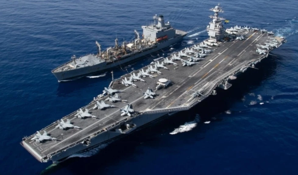 Ingreso del Portaaviones USS Gerald Ford y su escolta en aguas del Comando Sur (Foto: Archivo)