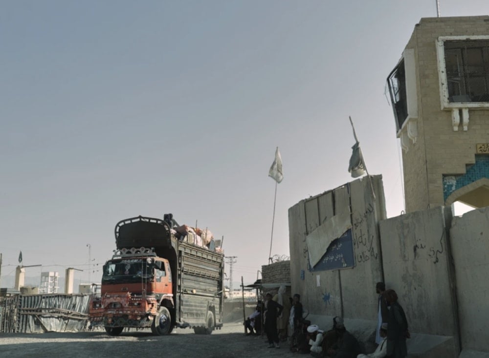 Afganistán prohíbe importación de medicamentos procedentes de Pakistán