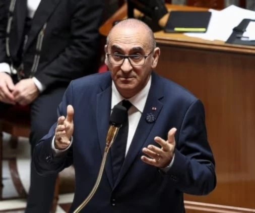 Francia ve posible visita a Argelia tras liberación de Boualem Sansal