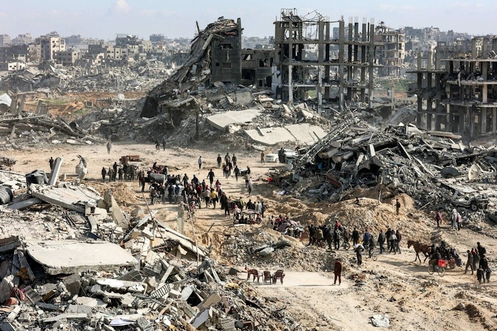 Devastación en toda Gaza por los constantes bombardeos israelíes desde hace más de dos años.  