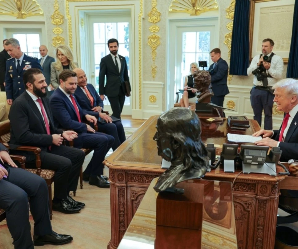 ​Trump recibió esta semana en la Casa Blanca a Al-Shaara y su delegación. (Foto: AFP)