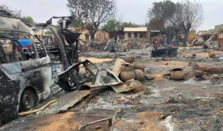 Los Emiratos Árabes Unidos negaron su participación en los sucesos de Sudán y propusieron la creación de un gobierno transicional ajeno al conflicto.