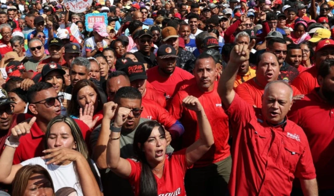 Diosdado Cabello resalta la unidad del pueblo venezolano en defensa de la paz y la Revolución